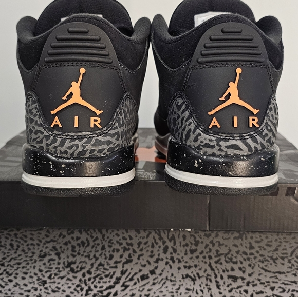 Nike Air Jordan Retro 3 Shoes Fear Pack Grey Orange OG CT8532-080 Mens Size6,5Y - Picture 5 of 10